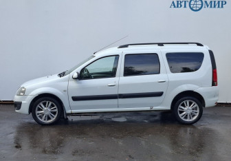 Подержанный автомобиль LADA (ВАЗ) Largus Wagon 2014 года (8 фото)