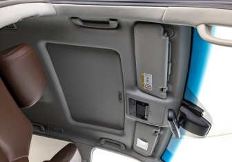 Подержанный автомобиль Toyota Land Cruiser Suv 2016 года (23 фото)