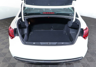 Подержанный автомобиль Citroen C4 Sedan 2017 года (18 фото)