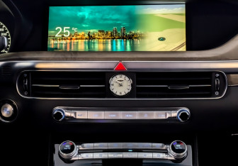 Подержанный автомобиль Genesis G90 2021 года (15 фото)