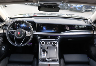 Новый Hongqi H9 2023 (12 фото)