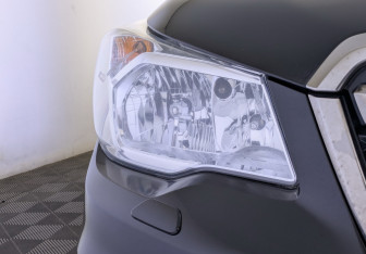 Подержанный автомобиль Subaru Forester Suv 2014 года (17 фото)