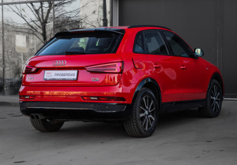 Подержанный автомобиль Audi Q3 2017 года (4 фото)