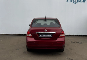 Подержанный автомобиль Nissan Tiida Sedan 2012 года (6 фото)