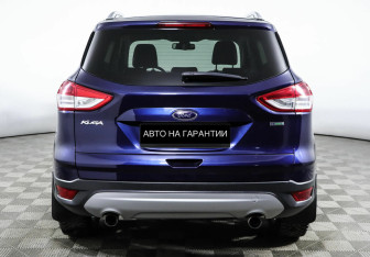Подержанный автомобиль Ford Kuga 2013 года (4 фото)