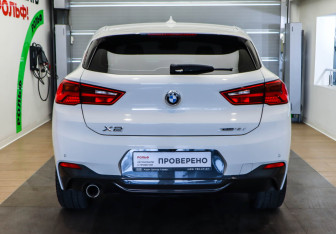 Подержанный автомобиль BMW X2 2019 года (5 фото)