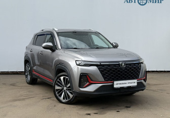 Подержанный автомобиль Changan CS35PLUS 2023 года (3 фото)