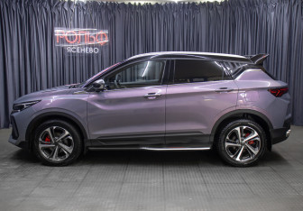 Подержанный автомобиль Geely Coolray 2023 года (8 фото)