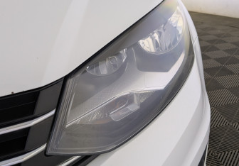 Подержанный автомобиль Volkswagen Polo Sedan 2016 года (11 фото)