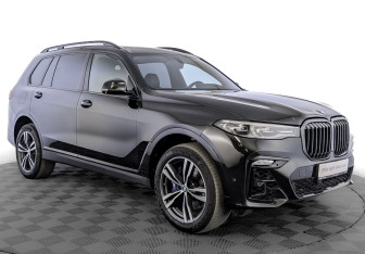 Подержанный автомобиль BMW X7 2020 года (3 фото)