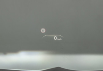 Подержанный автомобиль BMW X4 2018 года (16 фото)