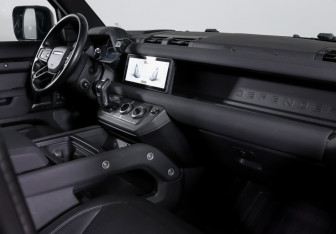 Подержанный автомобиль Land Rover Defender Suv 2021 года (9 фото)