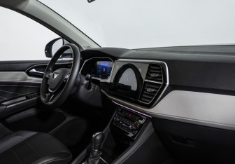 Подержанный автомобиль Jetta VS5 2023 года (12 фото)