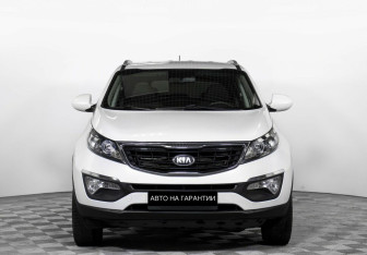 Подержанный автомобиль Kia Sportage 2014 года (2 фото)