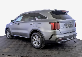 Подержанный автомобиль Kia Sorento 2020 года (7 фото)