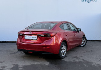 Подержанный автомобиль Mazda 3 Sedan 2013 года (5 фото)