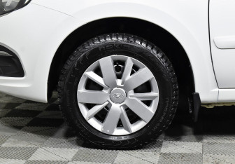 Подержанный автомобиль LADA (ВАЗ) Granta Sedan 2021 года (8 фото)