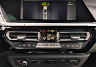 Подержанный автомобиль BMW Z4 Roadster 2020 года (27 фото)