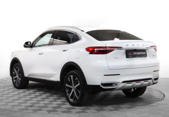 Подержанный автомобиль Haval F7x 2021 года (7 фото)