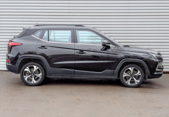 Подержанный автомобиль Москвич 3 2023 года (4 фото)