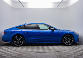 Подержанный автомобиль Audi A7 2019 года (6 фото)