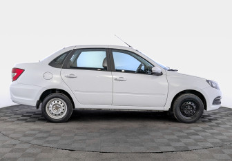 Подержанный автомобиль LADA (ВАЗ) Granta Sedan 2024 года (24 фото)