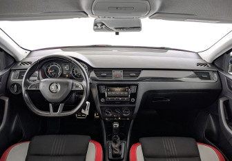 Подержанный автомобиль Skoda Rapid Liftback 2019 года (14 фото)