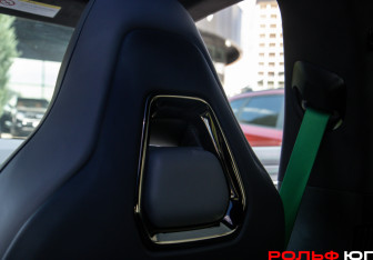 Подержанный автомобиль Zeekr 001 2023 года (12 фото)