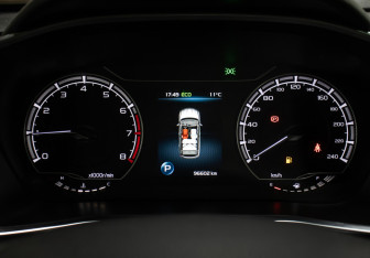 Подержанный автомобиль Geely Coolray 2020 года (13 фото)