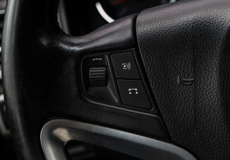 Подержанный автомобиль Opel Antara 2013 года (19 фото)