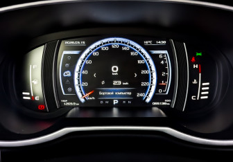 Подержанный автомобиль Geely Atlas 2019 года (13 фото)