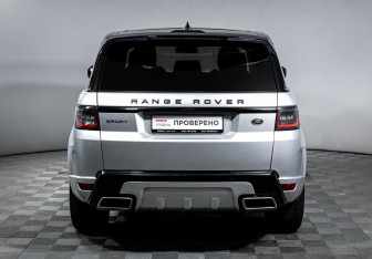 Подержанный автомобиль Land Rover Range Rover Sport 2018 года (6 фото)