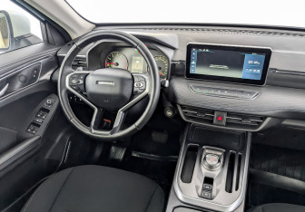 Подержанный автомобиль Haval Jolion 2023 года (28 фото)