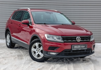 Подержанный автомобиль Volkswagen Tiguan 2017 года (3 фото)