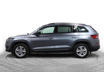 Подержанный автомобиль Skoda Kodiaq 2019 года (8 фото)