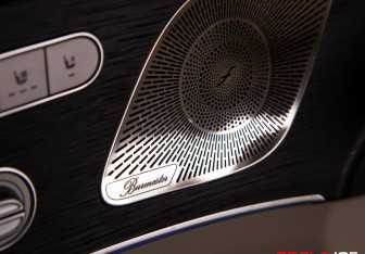 Подержанный автомобиль Mercedes-Benz GLE 2025 года (31 фото)