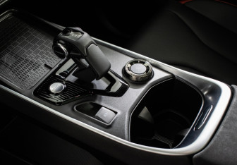 Подержанный автомобиль Haval H3 2024 года (17 фото)