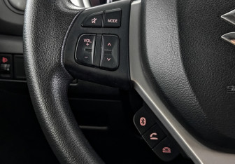 Подержанный автомобиль Suzuki Vitara 2022 года (27 фото)