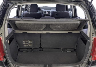 Подержанный автомобиль Hyundai Getz 2010 года (10 фото)