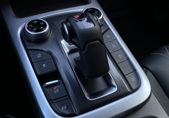 Подержанный автомобиль Tank 300 2023 года (15 фото)