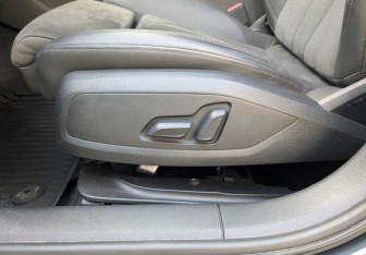 Подержанный автомобиль Audi A4 Sedan 2021 года (21 фото)