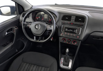 Подержанный автомобиль Volkswagen Polo Sedan 2019 года (28 фото)