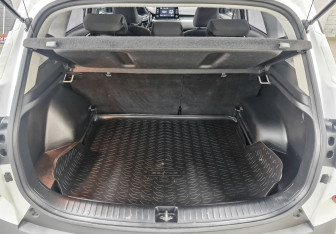 Подержанный автомобиль Kia Seltos 2022 года (10 фото)