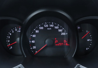 Подержанный автомобиль Kia Picanto 2011 года (11 фото)