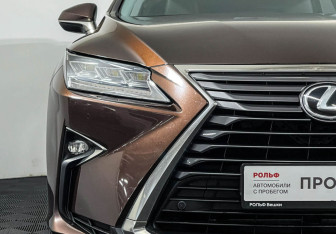 Подержанный автомобиль Lexus RX 2016 года (19 фото)