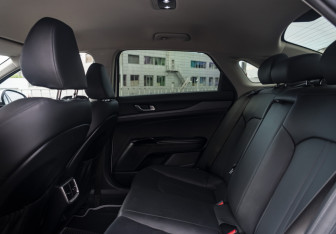 Подержанный автомобиль Kia K5 2019 года (13 фото)