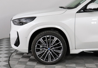 Новый BMW X1 2026 (8 фото)