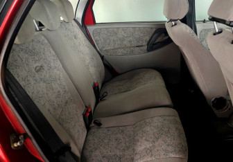 Подержанный автомобиль LADA (ВАЗ) Kalina Hatchback 2010 года (10 фото)