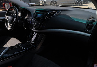 Подержанный автомобиль Hyundai i40 Sedan 2013 года (7 фото)