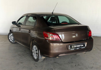 Подержанный автомобиль Peugeot 301 2013 года (5 фото)